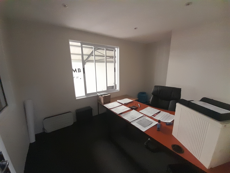 To Let commercial Property for Rent in Somerset West Business Park Western Cape
